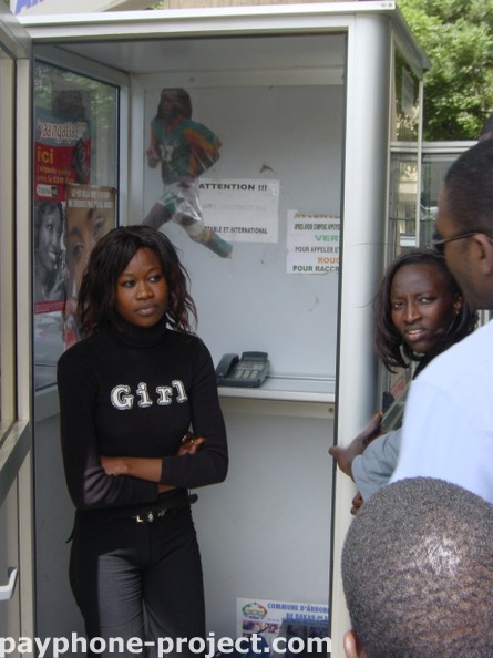 Senegal_Payphone_1.jpg