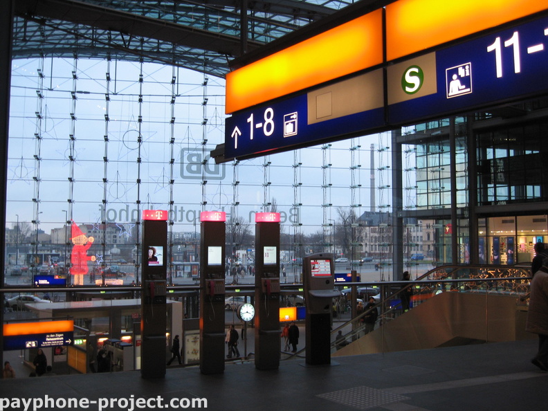 central_station_inside_1.jpg