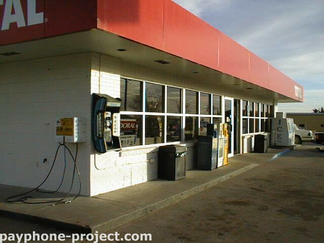 total_station_victoria_payphone.jpg