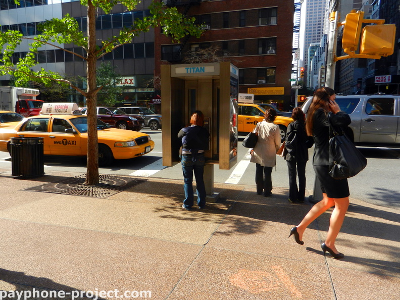 3rd Avenue &amp; 54th Street