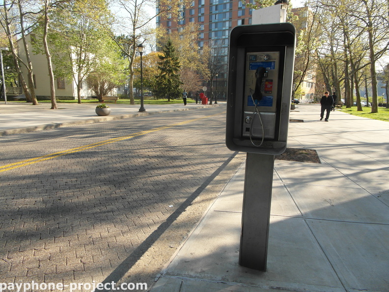 (212) 308-8001. Main Street, Roosevelt Island.