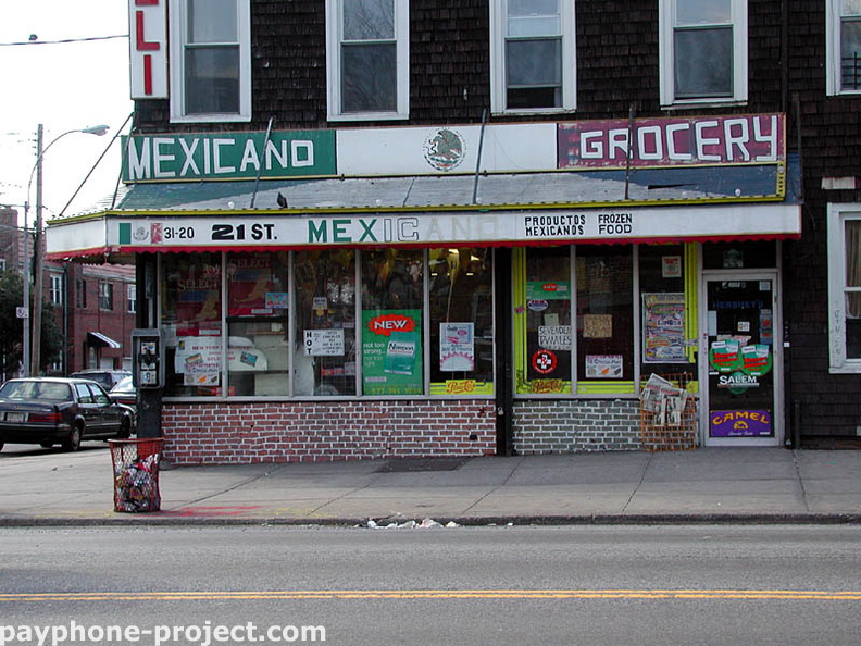 Mexicano Grocery Payphone. 31-20 21st Street, Long Island City