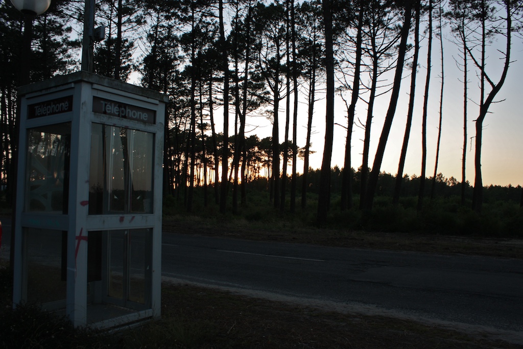 Payphone Pictures: France, India, Iceland, Laos, and more
