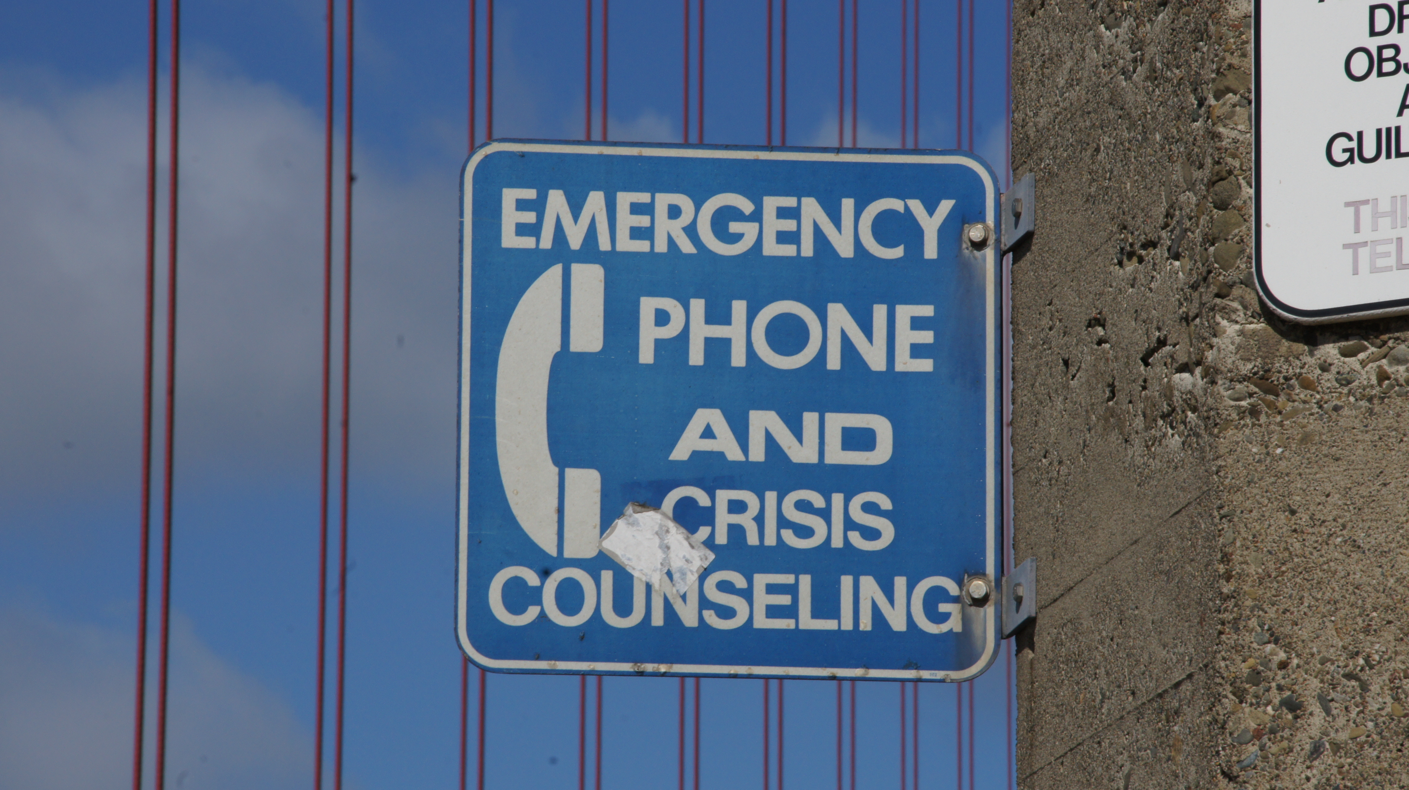 Where is the Suicide Hotline Telephone on the RFK/Triborough Bridge?