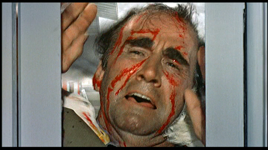 The Birds, Phone Booth Scene