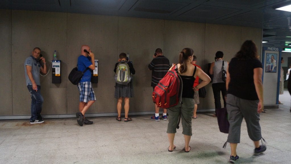 Montreal Subway Disruption Sends Passengers to the Payphones