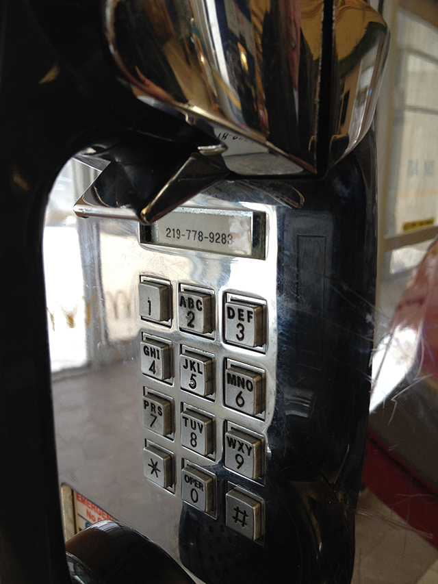 Val Vashon: Payphones Across America