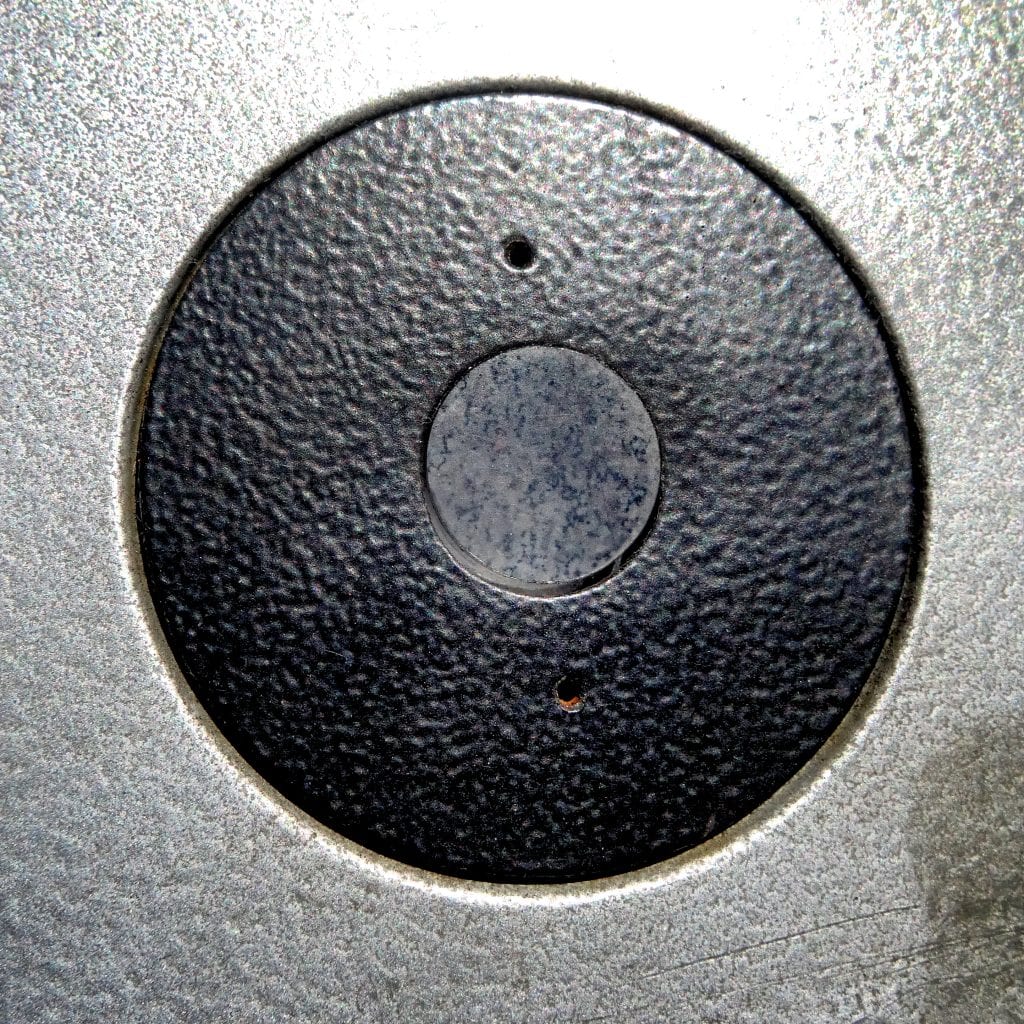 The web camera could be used to send video e-mails, though it is not clear if that service was ever activated.