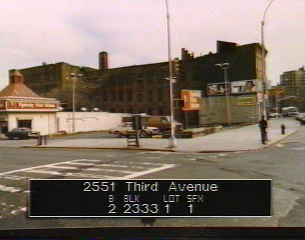 Bronx KFC Payphone, via 80s.NYC
