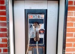 Peter Skiera Reviews Payphone Radio at RecommendedStations.com
